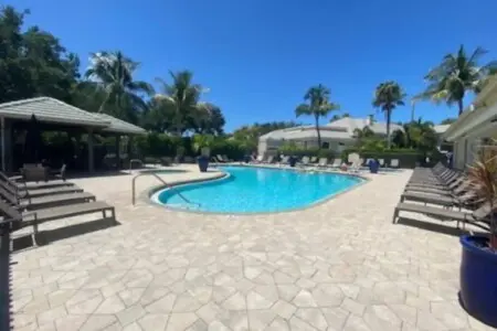 02dc0776 0c96 4416 bcc6 397405f27202.jpg