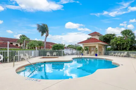 6254e210 1990 41b2 9cee ec81284eda40.jpg