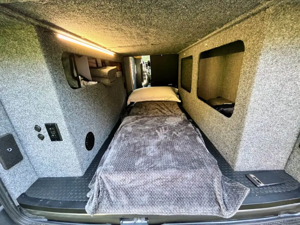 ded92e0a fa86 4b0e 9d51 e9dd3878258d.jpg