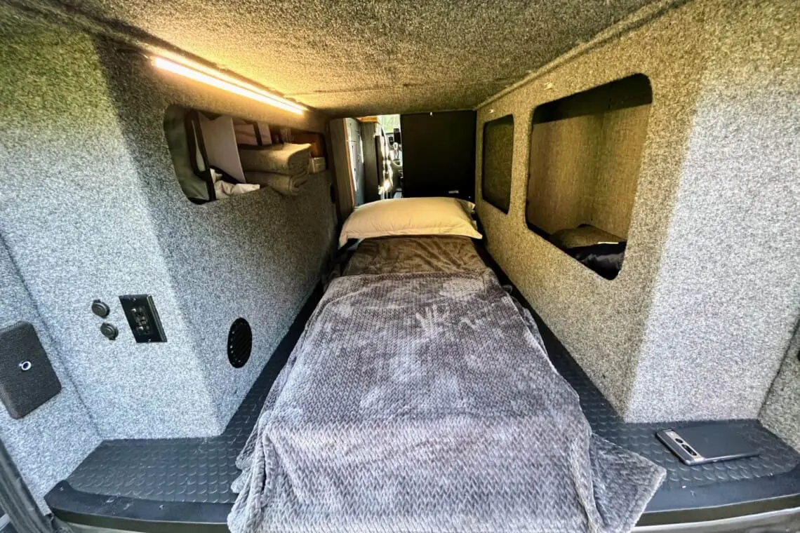 ded92e0a fa86 4b0e 9d51 e9dd3878258d.jpg